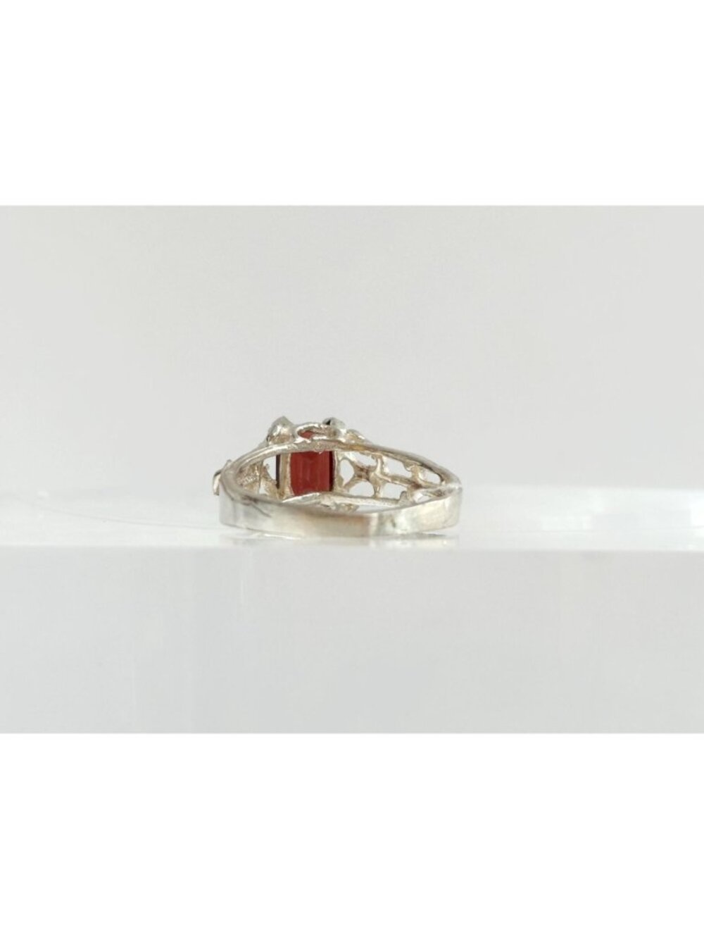 Garnet Emerald Cut Gemstone Sterling Silver 925 Elegant Vintage Ring - Picture 6 of 13